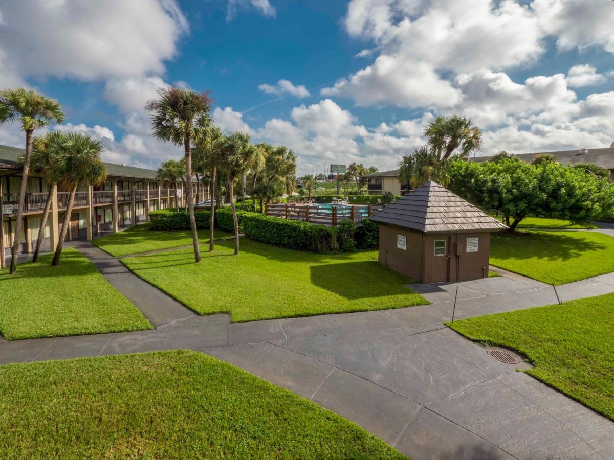 Countryside Inn Kissimmee Exterior photo